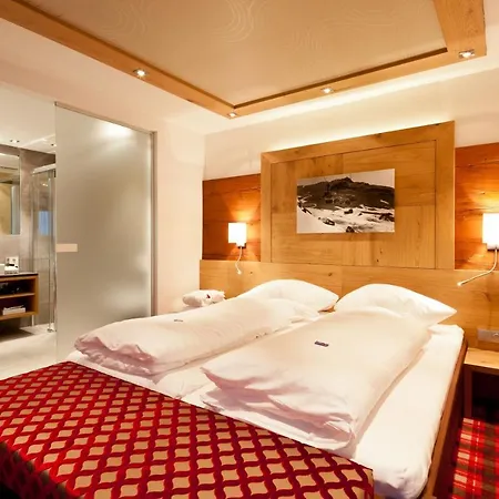 Solaria Otel